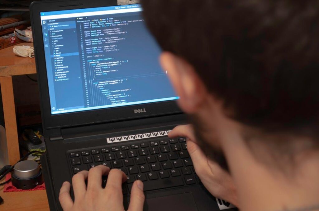 Black dell laptop